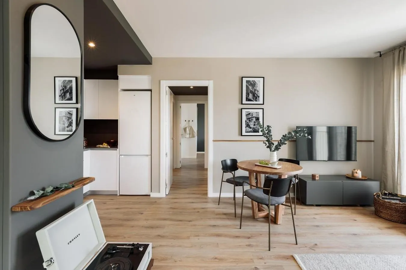Apartment Roc - 2 Bedrooms In Poblenou Barcelona Spain