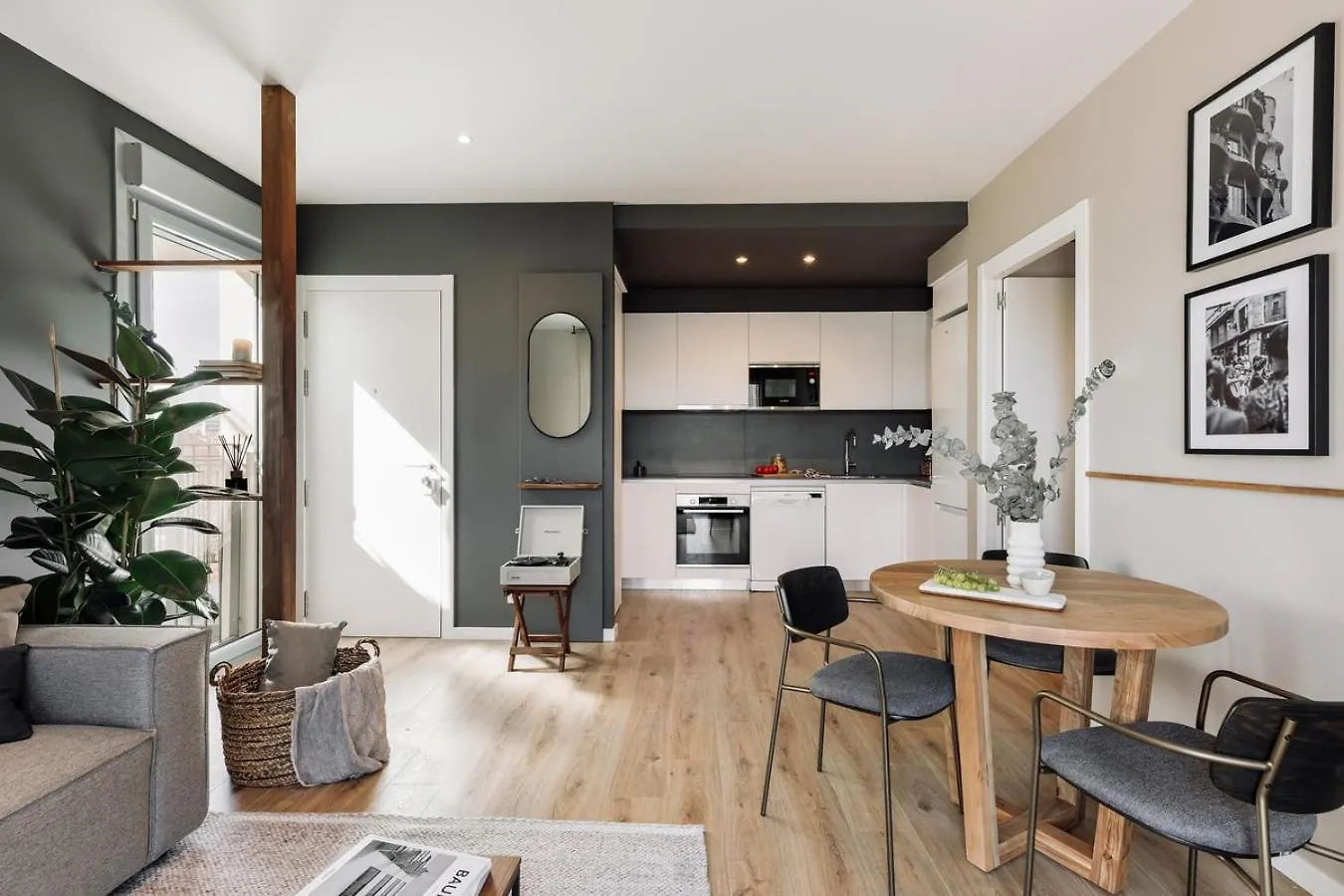 Roc - 2 Bedrooms In Poblenou Barcelona 0*,